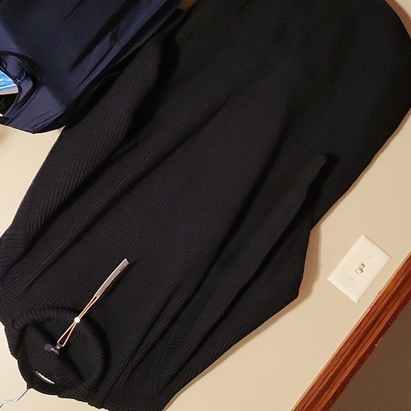 Quince Merino Wool Turtleneck Sweater Dress in Silver Birch & Black & Heather Gr - Picture 6 of 13